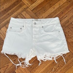 Free people We The Free White Frayed Jean Shorts size 25
